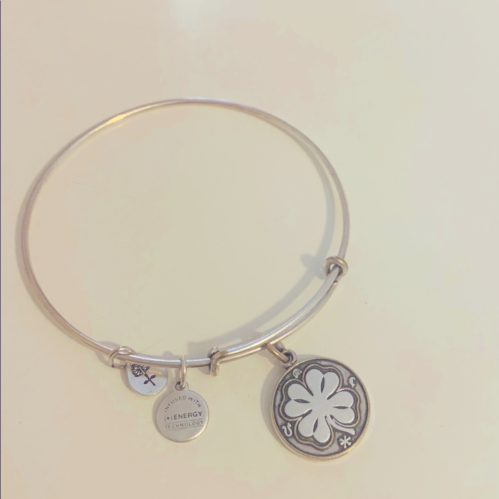 Alex and Ani Shamrock bracelet